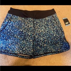Lands End board short.